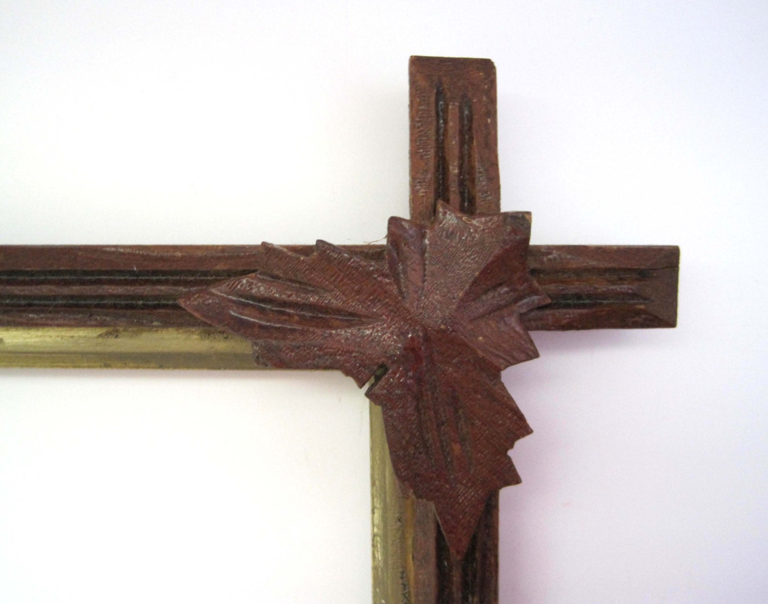 Antique Wood Frame Carved Corner Leaves Corssed Corners