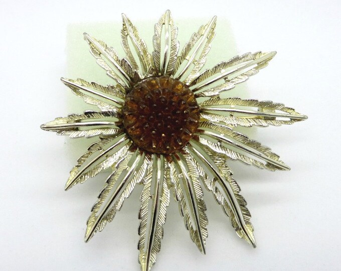 Sarah Coventry Brooch, Vintage Sunflower Gold Tone Pendant, 1960s Jewelry
