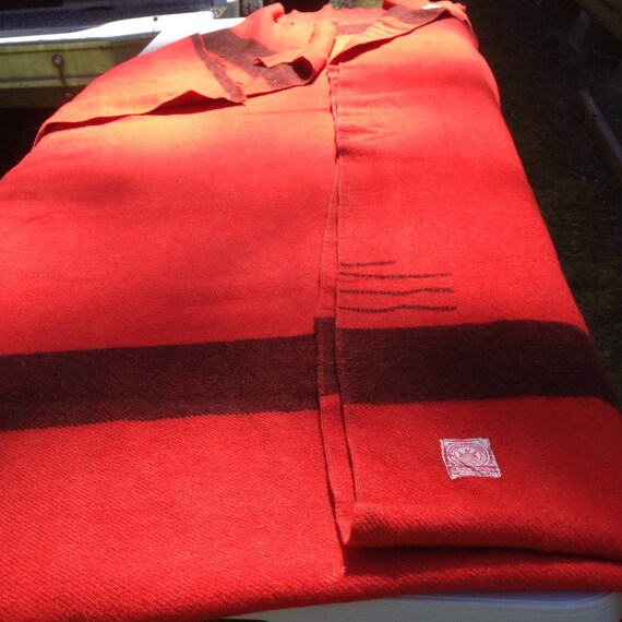 Hudson Bay Blanket 3.5 point twin double long trading blanket