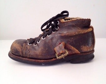 1930s Brown Leather Snow Boots