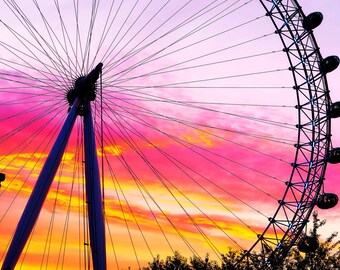 London Eye Wheel Wall Decal, London Carnival Wall Decal, Large Ferris Wheel Image, Carnival Artwork, London Ferris Wheel Poster, Reusable
