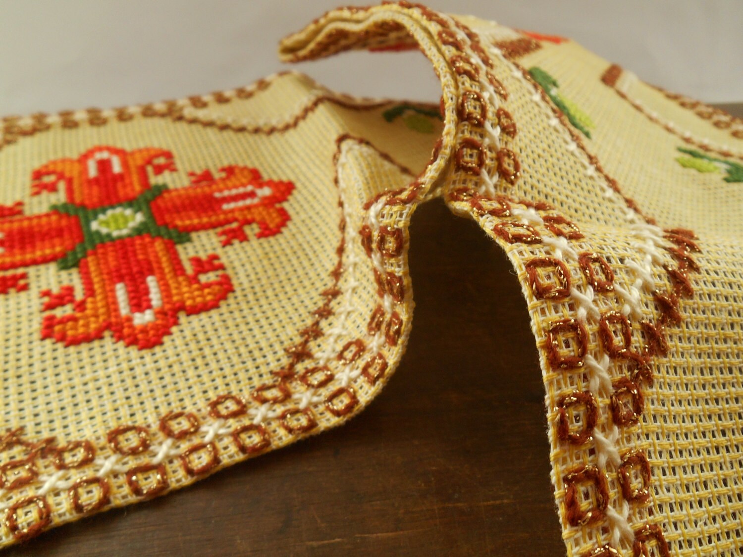 Vintage Swedish table runner Floral runner by TextilesVintage