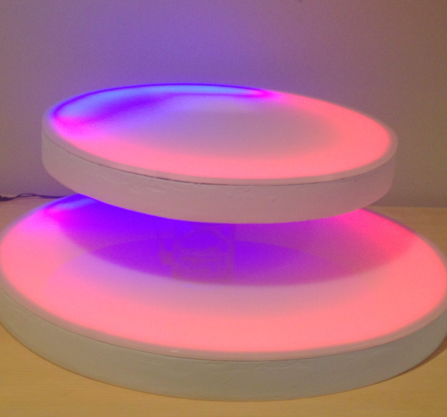 20 Inch Dream Color LED Cake Stand Wedding Lightbox by Brightworkz