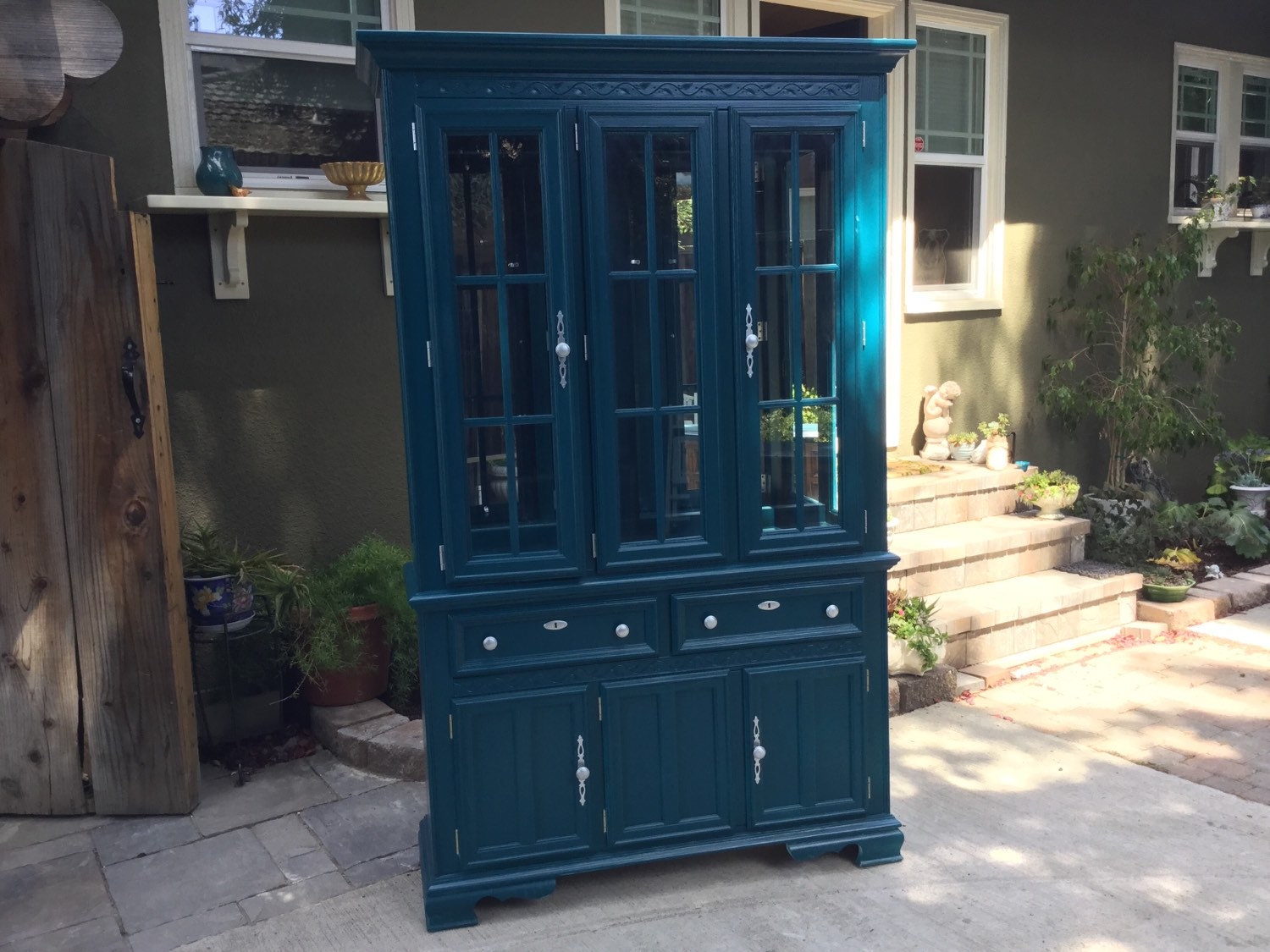 Mirrored Back China Haute Juice