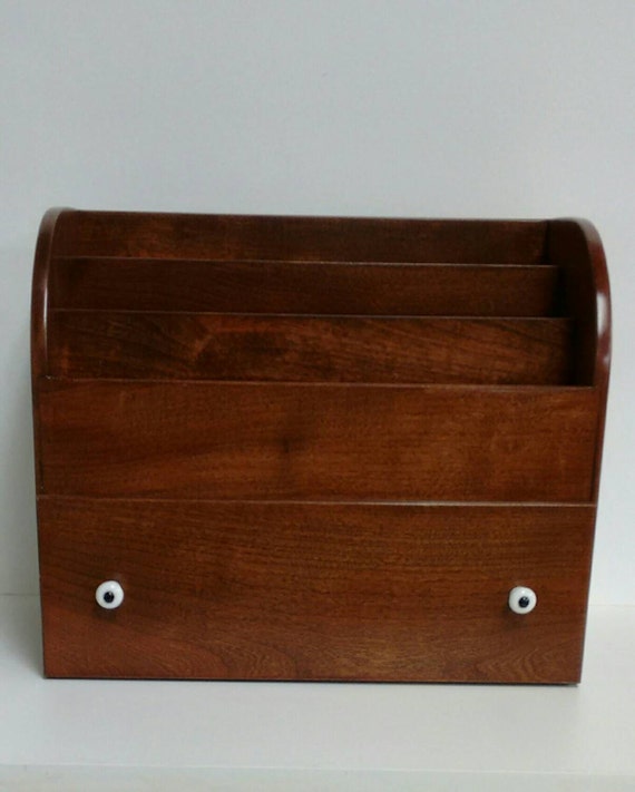 Countertop tabletop or desk organizer for bills or documents