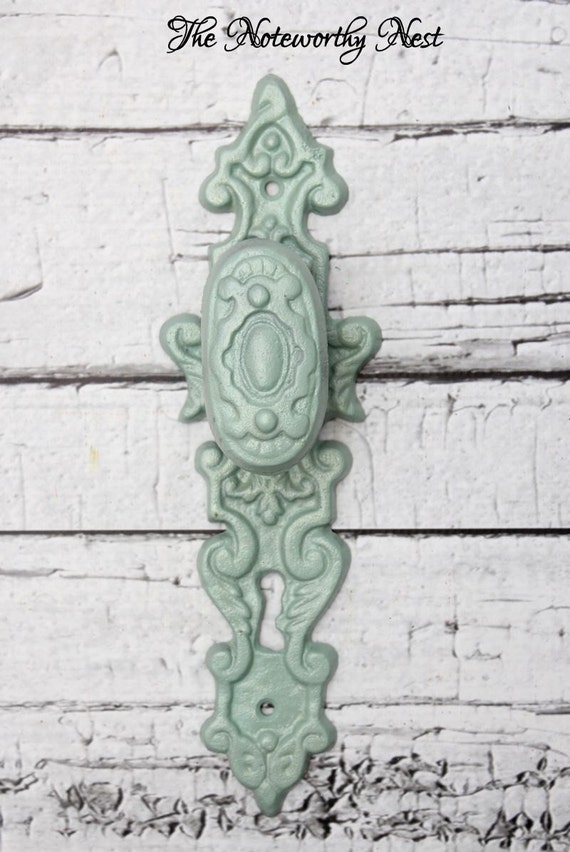 Stunning coat hook // towel hook // curtain by TheNoteworthyNest