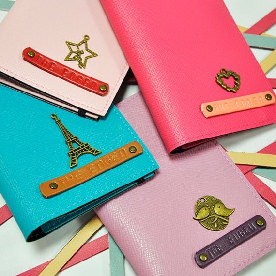 Customized Passport Holder made from Synthetic Leather in