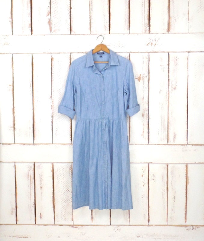 90s vintage Lands End light blue jean denim button down shirt
