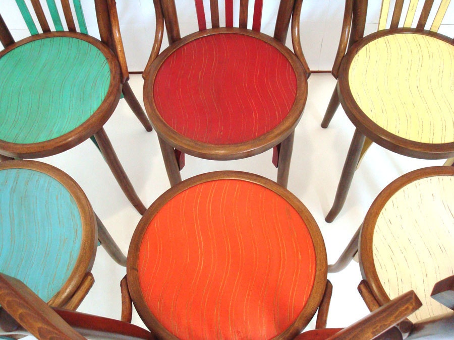 004 Colored chairs – Haute Juice