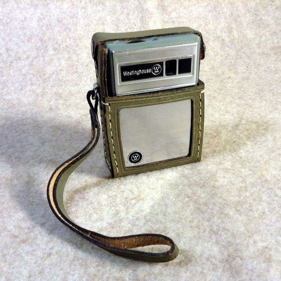 Vintage 6 Transistor Radio Westinghouse - With Leather Case - Green to Avocado Green Color