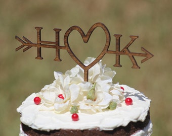 Custom wedding cake toppers uk