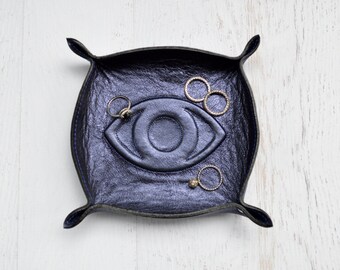 eye of protection leather tray / catch all / ring tray / dresser organizer / valet tray / jewelry bowl / jewelry organizer / evil eye / gift