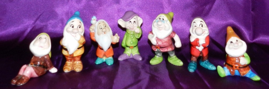 porcelain disney figurines japan