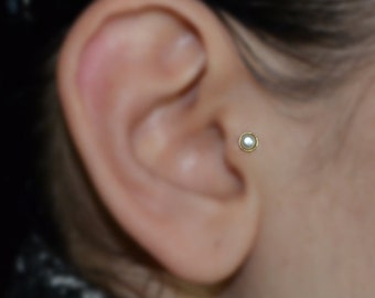 3mm Fresh Water Pearl Tragus Stud - Gold Nose Stud - Cartilage Hoop - Helix Earring Stud - Nose Ring - Tragus Jewelry - Nose Piercing 20g