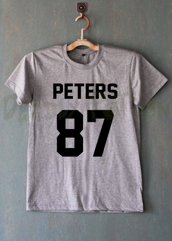 evan peters shirt