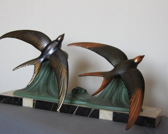 Serre-livres Art Déco – Oiseaux En Régule Patiné Sur Socle Marbre – Paire