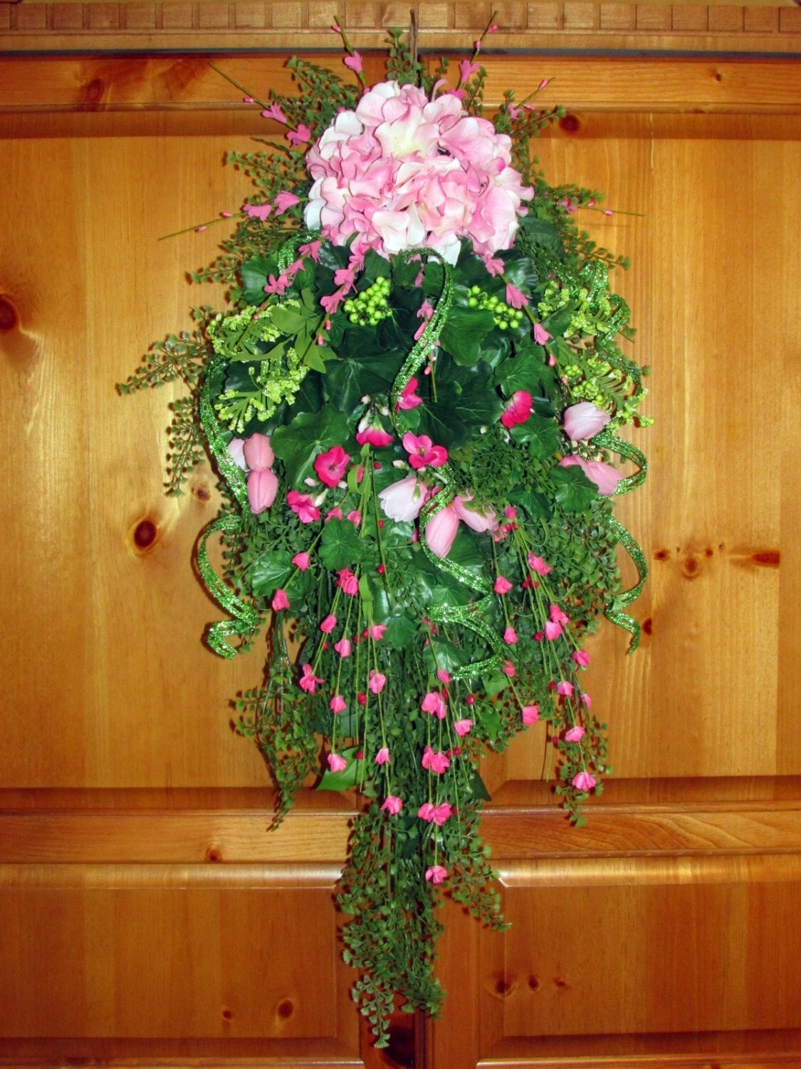 Spring Summer swag Pink Dreams teardrop floral