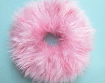 Scrunchies, Clueless, Fuzzy Pink Fur Scrunchie, Pastel Grunge, Britney Spears, Fluffy Hair, Pastel Goth, Scrunchy Hair Tie Hair Fluffies