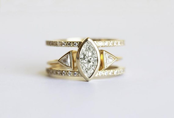 Marquise diamond ring with trillions