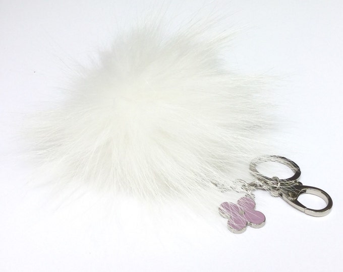 Fur Pom Pom keychain luxury bag charm pendant clover flower keychain keyring in pure white