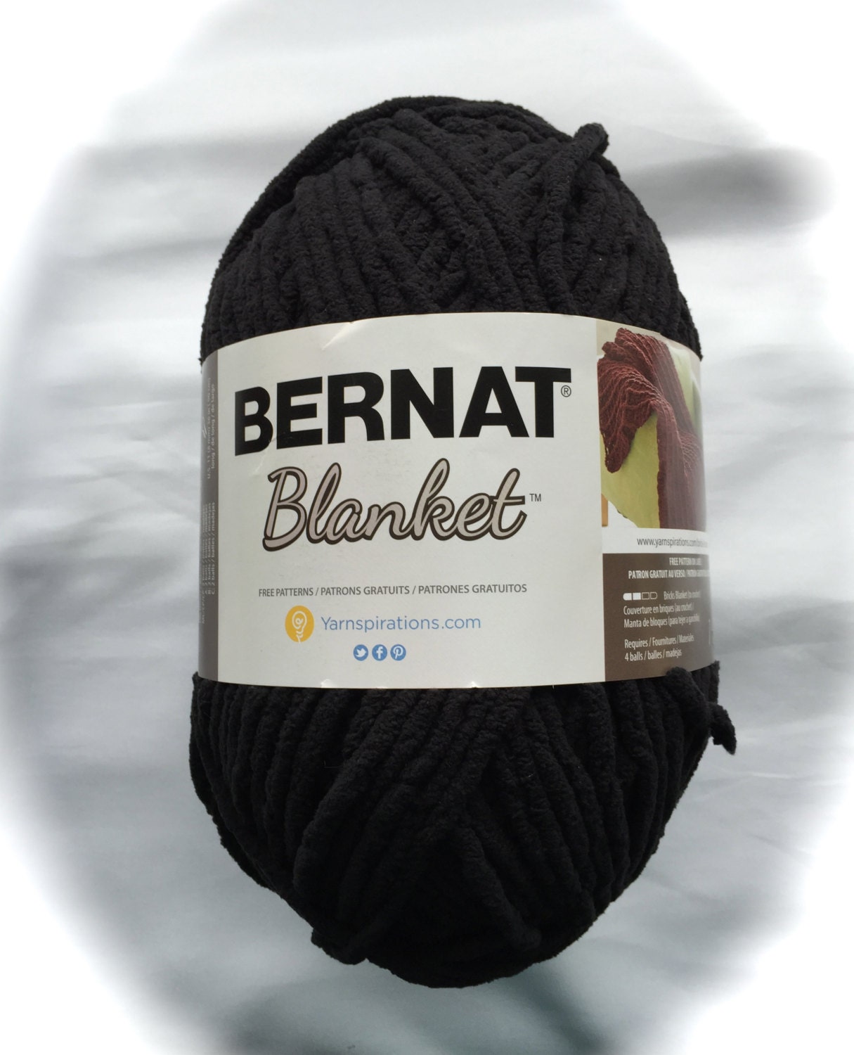 COAL 10040 Bernat Blanket Yarn Big 10.5 oz Skein / BLACK