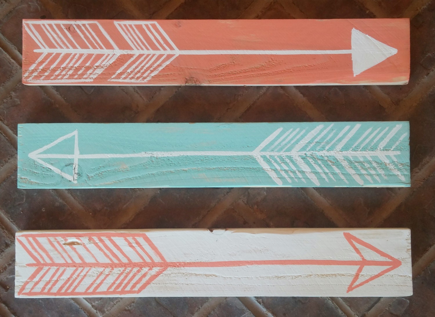 Set of 3 Rustic Decorative Arrow Signs