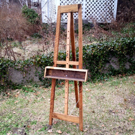 Painters Easel Made From Reclaimed Pallet Wood