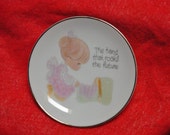 1984 The Hand That Rocks the Future 1984 Enesco PRECIOUS MOMENT Made in Japan Small Plat