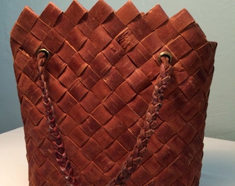 Vintage birch bark bag with an edge!