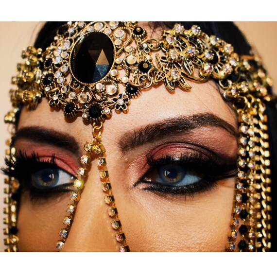 middle eastern headpiece