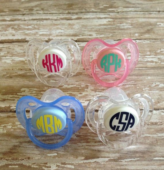 Personalized AVENT pacifier Set of 2