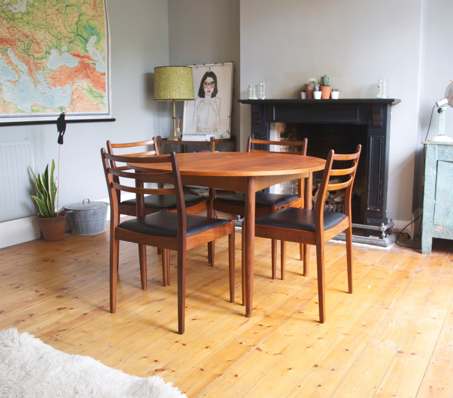 1960’s 1970’s G-Plan Dining Table. – Haute Juice