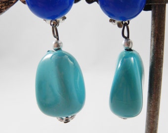Gorgeous Vintage Blue Drop Turquoise Color Dangle Earring Signed Hong Kong