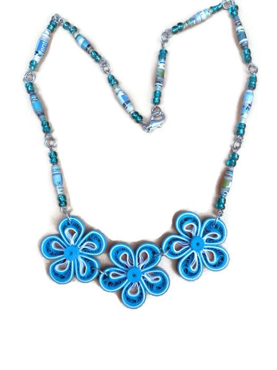 Quilling necklace