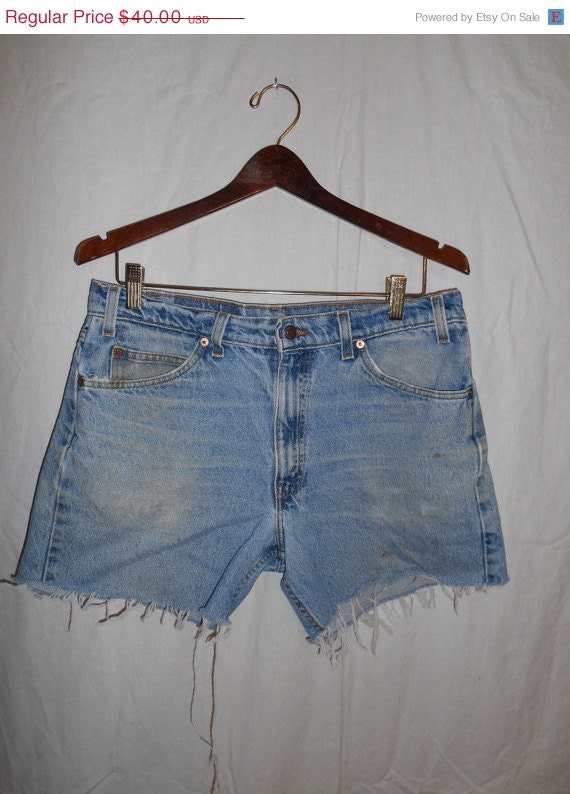 Vintage clothing SALE Levi&#39;s Vintage Jeans by ATELIERVINTAGESHOP