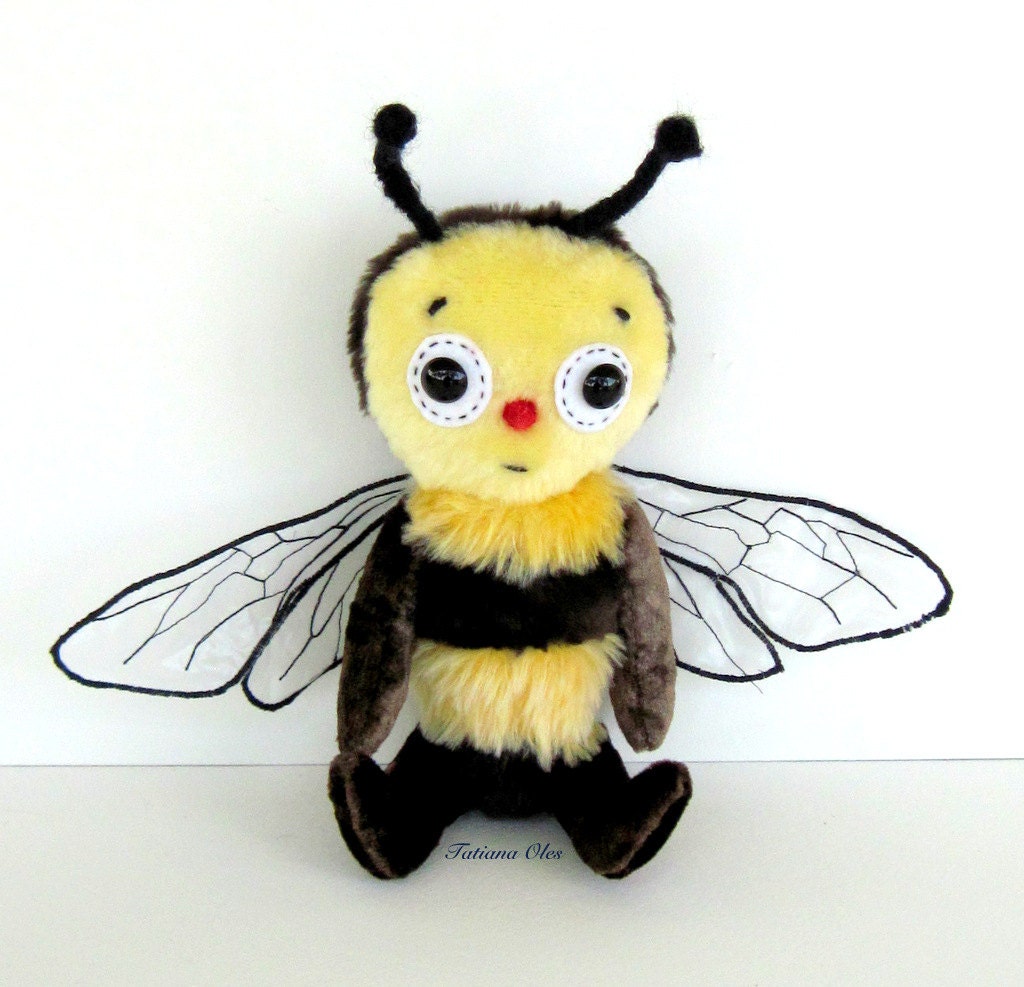 stuffed honey bee