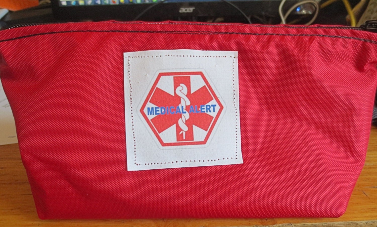 Inhaler bag holds aerochamber / spacer for asthma medical