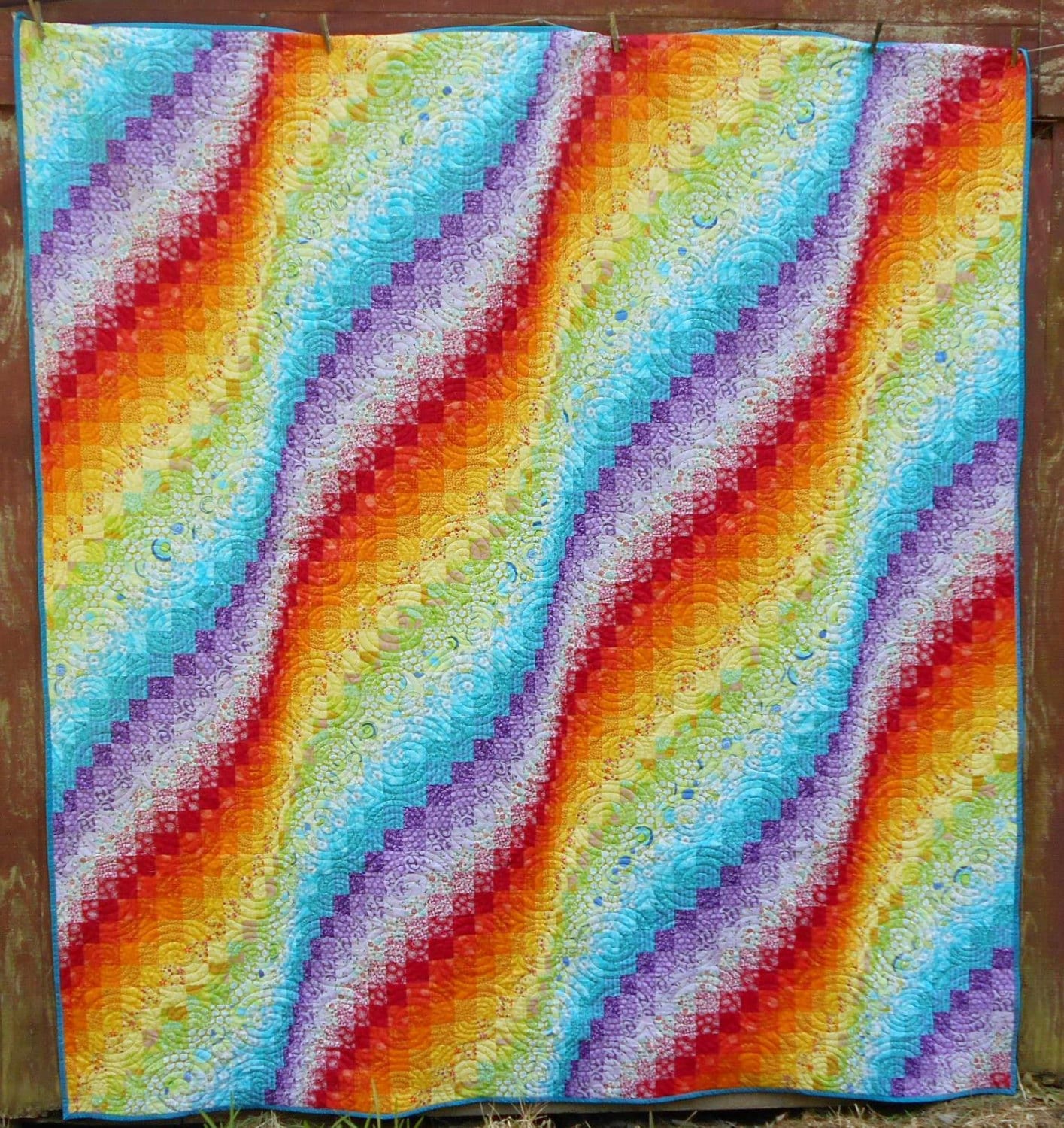 rainbow-bargello-quilt-queen-size