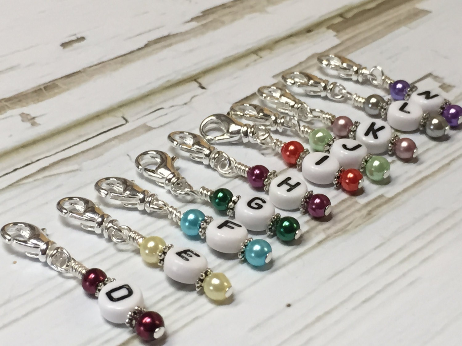 Crochet Hook Stitch Markers Large Set of 10 Hook Size Clip On