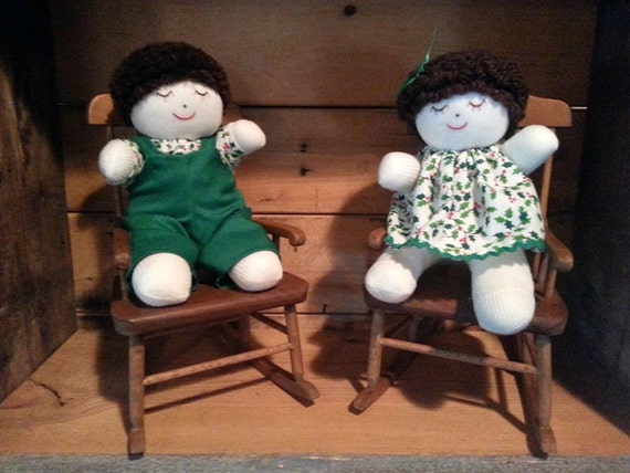 Items similar to Vintage Gail Wilson Duggan Cloth Dolls in Rocking ...