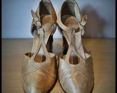 1930’s Shoes, Rare Pair of Harvey Nichols of Knightsbridge Shoes, Vintage Shoes, Antique Shoes, Silk Shoes. Tea Dance Shoes,