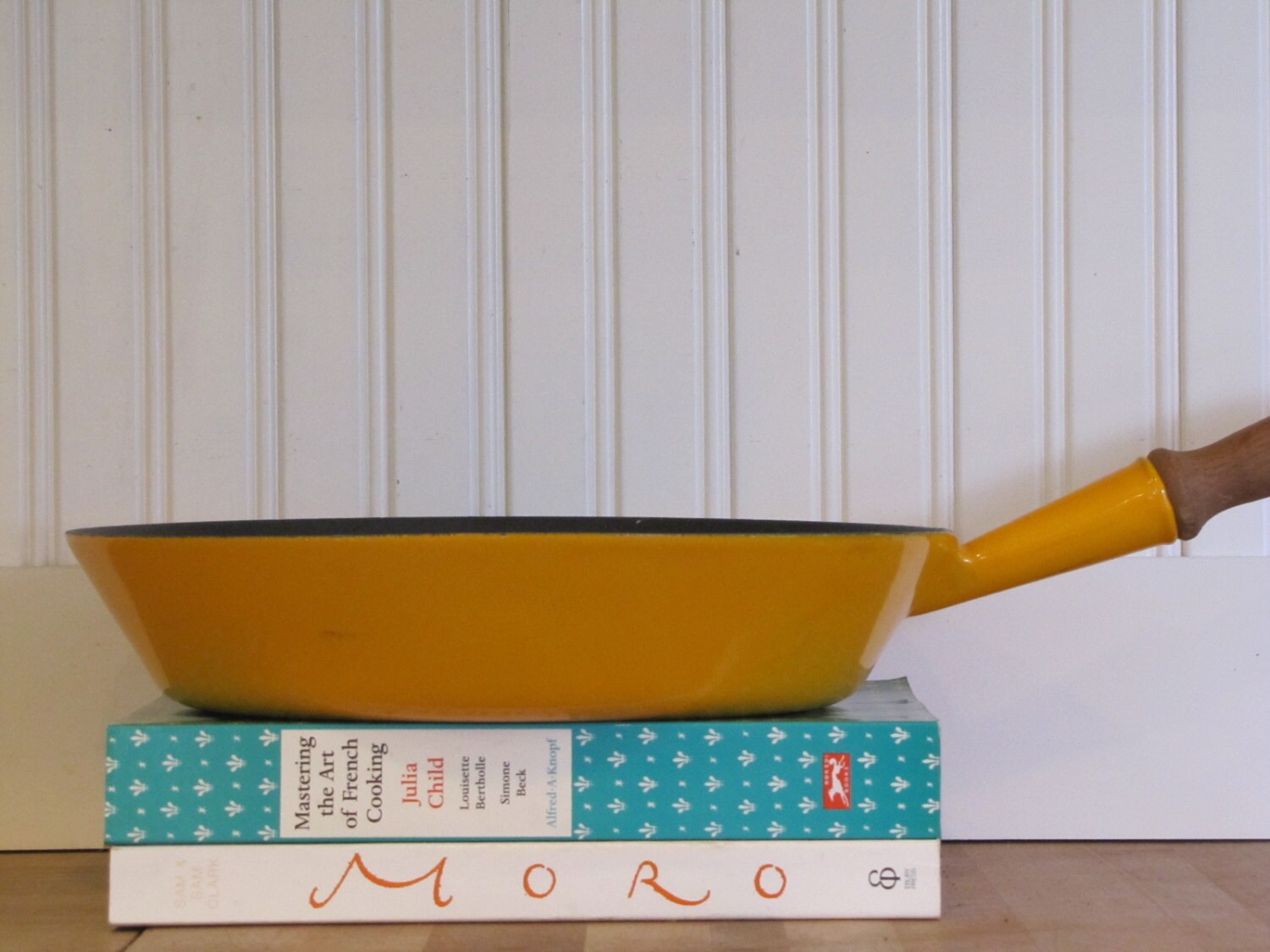 Frying pan happy hour jobs, le creuset saute pan 30 cm ruler