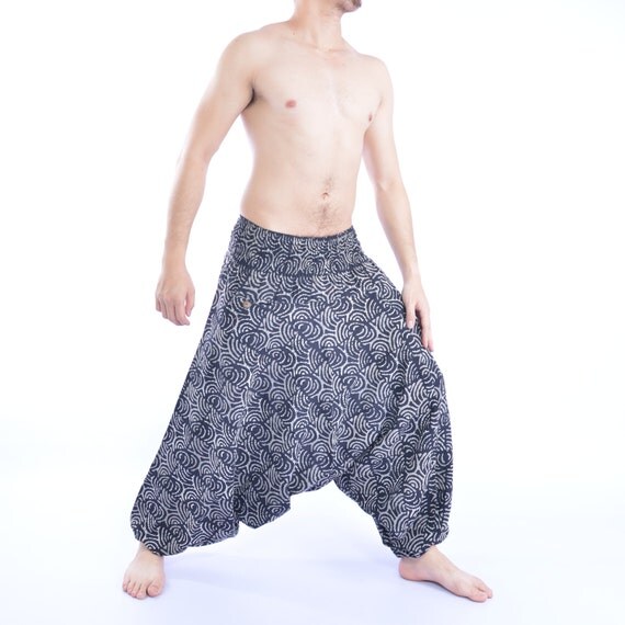 printed baggy pants