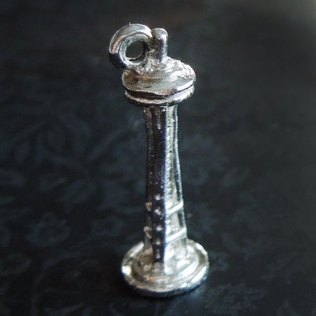 Vintage Seattle Space Needle Sterling Silver Travel Charm