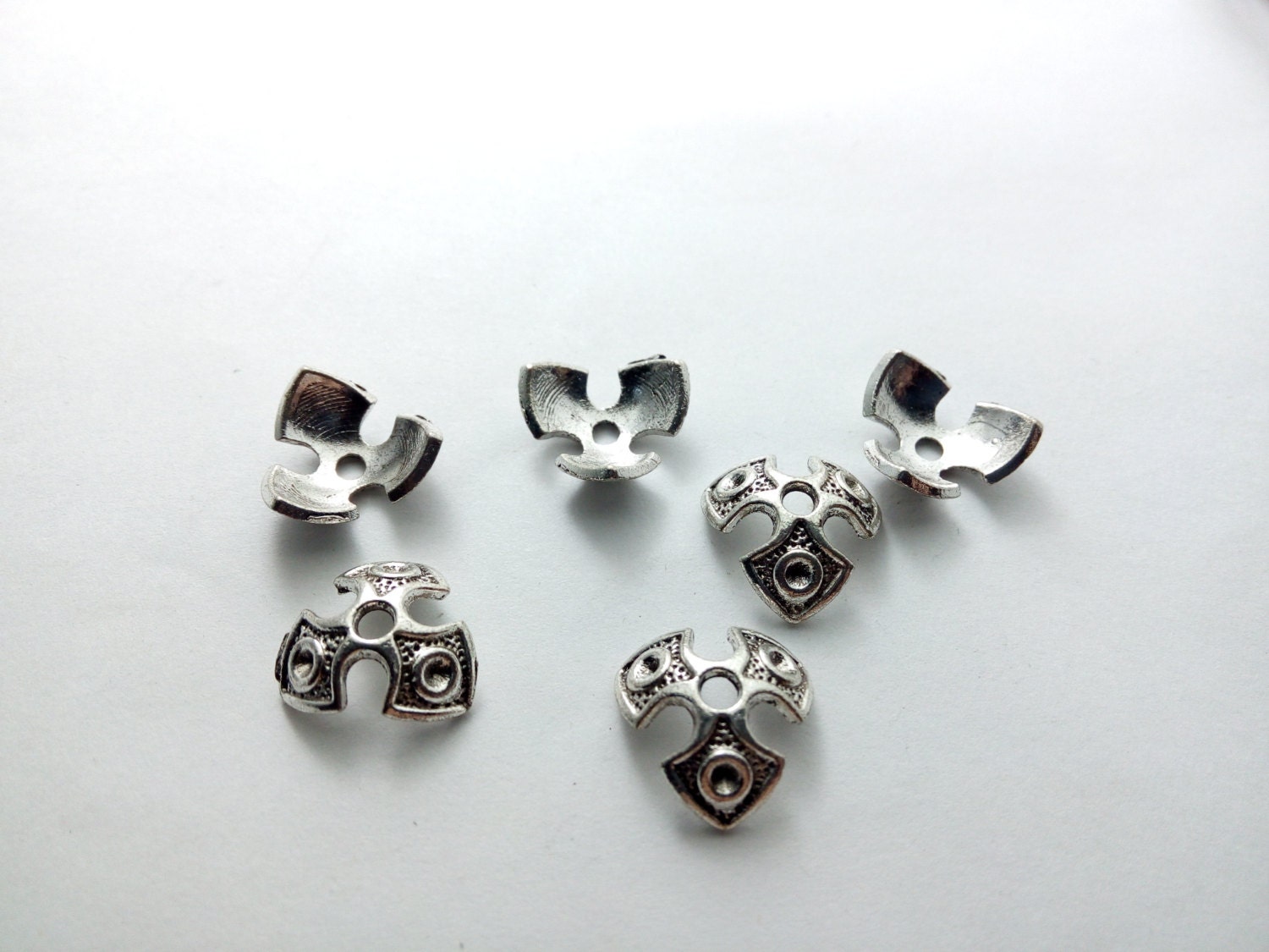 50 pcs x alloy Bell cap for jewelry making 13 mm by acejewellery
