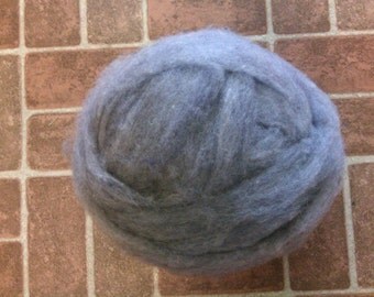 Blue-grey fine fleece Shetland/Merino cross blend roving