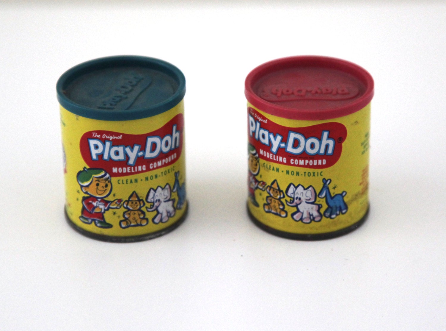 Vintage 60s play doh containers red