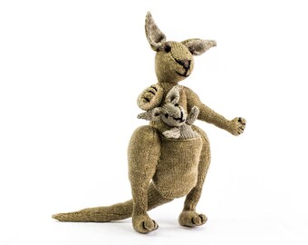 KNITTING PATTERN, Kangaroo Knitting Pattern, Toy Knitting Pattern, Australian Kangaroo, Wildlife Toy, Knitted Softies Pattern, Knit Animal
