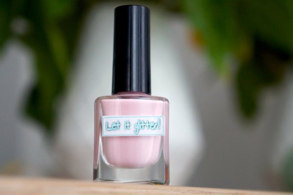 Liquid Latex Liquid nail art tape by Letitglitter on Etsy