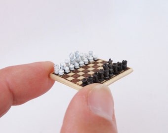Handcarved Chess Set Miniature with Graphite Pieces – 1:24 Dollhouse Art Miniature - Miniaturized Chess Set